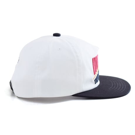 チャレンジャー CHALLNGER　NOTHING ON THE GROUND CAP WHITE×BLACK