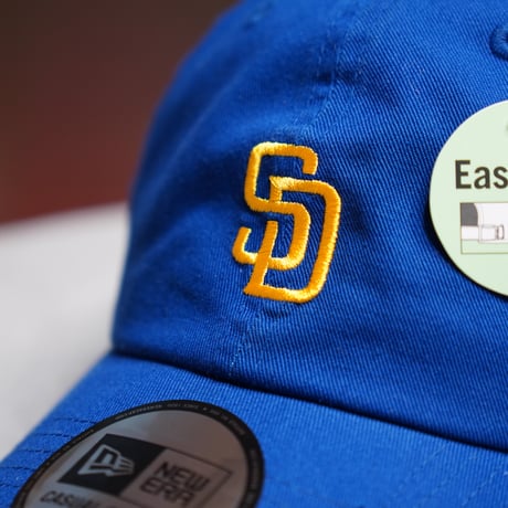 NEW ERA・ニューエラ　カジュアルクラシック MLB Casual Classic サンディエゴ・パドレス ミッドロゴ ライトロイヤル
