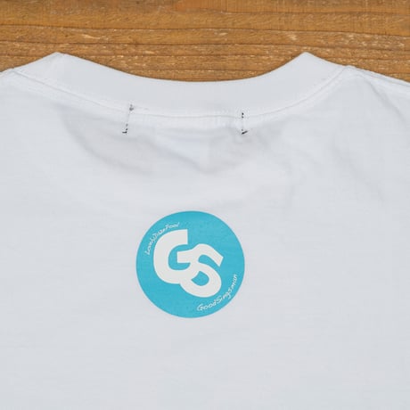 DE SINGSMAN　"stakes is high" L/S Tee 12inchタイトル Reタイポグラフィック（White/2カラー）