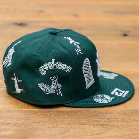 NEWERA・ニューエラ　 59FIFTY New York Yankees Allover ニューヨーク・ヤンキース（ダークグリーン）