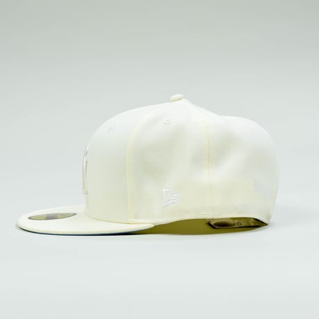 NEW ERA・ニューエラ　  59FIFTY White Collection ニューヨーク・ヤンキース ホワイト × ホワイト ライトブルーアンダーバイザー