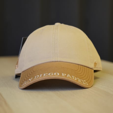 47BRAND フォーティーセブン キャップ 47 クリーンナップ サンディエゴ・パドレス YUKARI HAYASHI Visor Logo カーキ / キャメル
