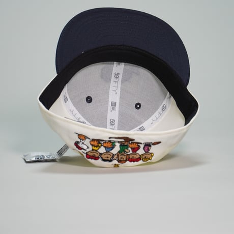 NEWERA・ニューエラ　     59FIFTY PEANUTS ピーナッツ スヌーピー 野球 クロームホワイト ネイビーバイザー
