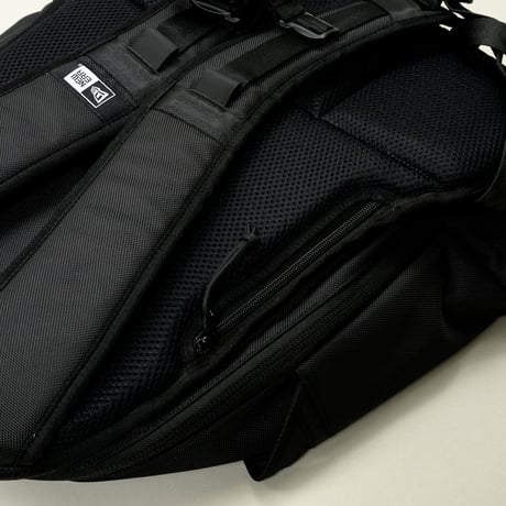 NEW ERA・ニューエラ　 スポーツパック　31L　（ブラック）