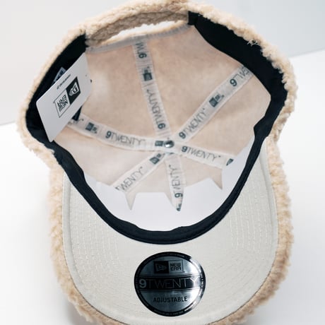 NEW ERA・ニューエラ　9TWENTY Boa Fleece ボアフリース（ベージュ）