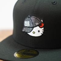 NEW ERA・ニューエラ　59FIFTY HELLO KITTY キャップ ブラック　キティちゃん　14348625