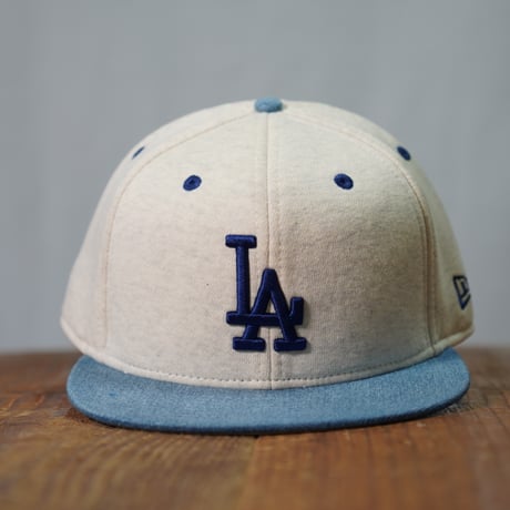 NEW ERA・ニューエラ　59FIFTY MLB Oatmeal Heather ロサンゼルス・ドジャース オートミール ネイビーバイザー