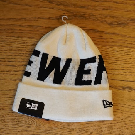 NEWERA・ニューエラ　ベーシック カフニット Billboard オフホワイト 14312232