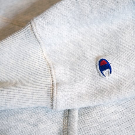 【Champion】袖に目あり　夢中になれるフーディ　チャンピオン　ニットライク裏毛　プルオーバー(USED)