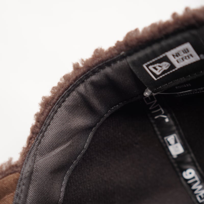 NEW ERA・ニューエラ 9TWENTY Boa Fleece ボアフリース（ブラウン） |