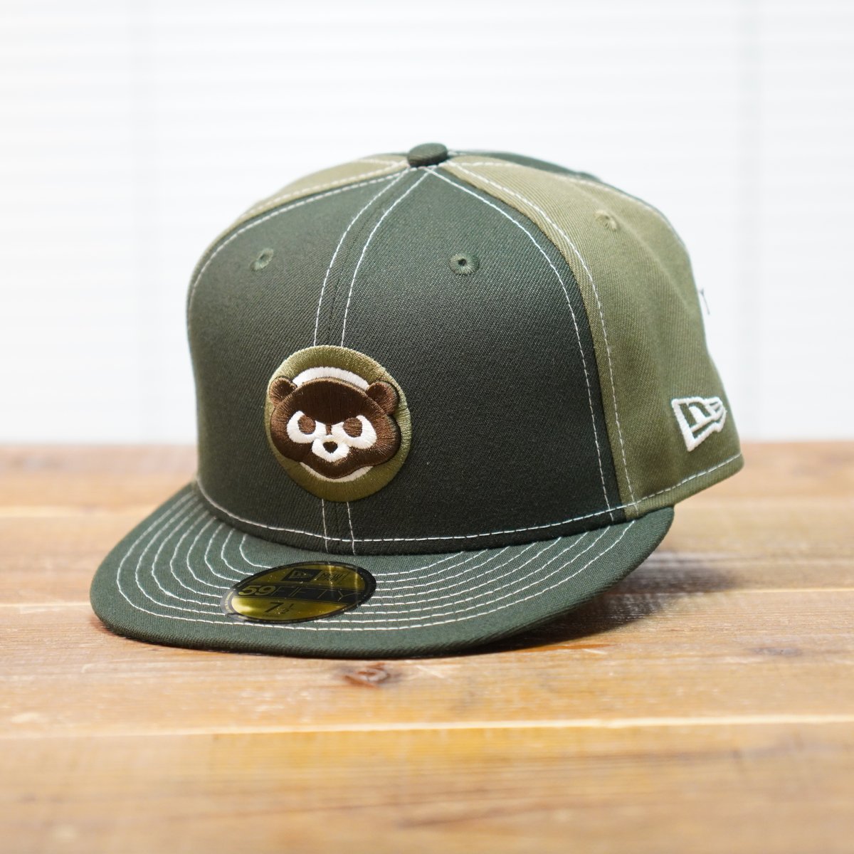 ニューエラ ５９ＦＩＦＴＹ White Stitches シカゴ・カブス ＣＡＰ 59FIFTY NEWERA White Stitches シカゴ・カブス ダークシー