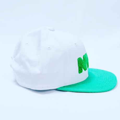 NEW ERA・ニューエラ　【ゴルフ】 9FIFTY Original Fit NYC チャンキーロゴ（ホワイト グリーンバイザー）
