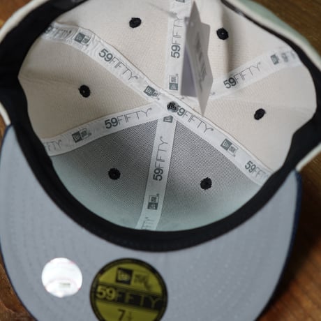 NEW ERA・ニューエラ　59FIFTY MLB Oatmeal Heather ニューヨーク・ヤンキース オートミール ネイビーバイザー