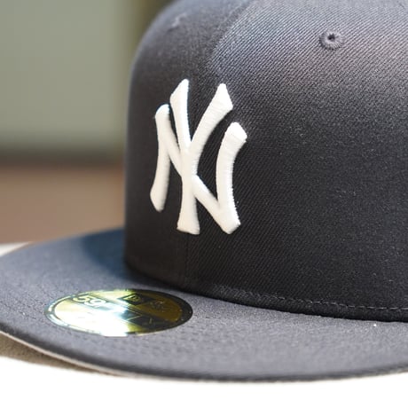 NEW ERA・ニューエラ　59FIFTY The Met ニューヨーク・ヤンキース ネイビー
