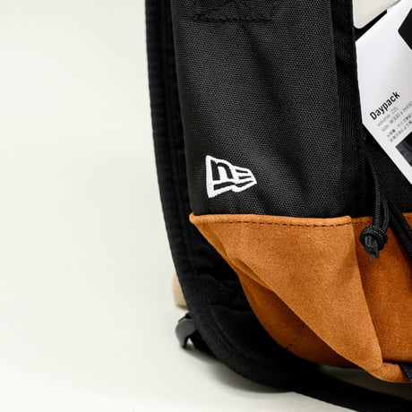 NEW ERA・ ニューエラ　スマートパック　ブラック × ブラウン スウェード（22L ）