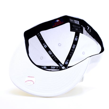 NEW ERA・ニューエラ　59FIFTY NEW ERA NEYYAN WHITE NEON PINK ニューヨーク・ヤンキース ネオンピンクロゴ