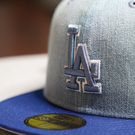 NEW ERA・ニューエラ　59FIFTY MLB Denim 2-Tone ロサンゼルス・ドジャース ウォッシュドデニム ダークロイヤルバイザー