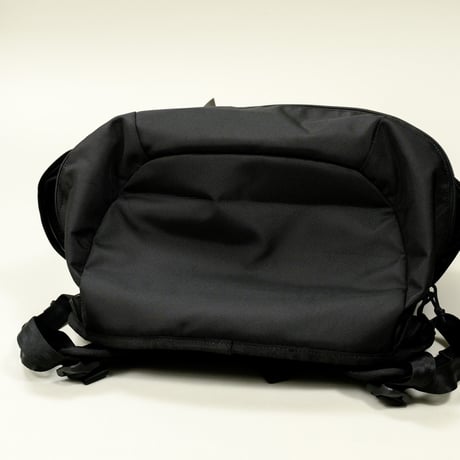 NEW ERA・ニューエラ　 スポーツパック　31L　（ブラック）