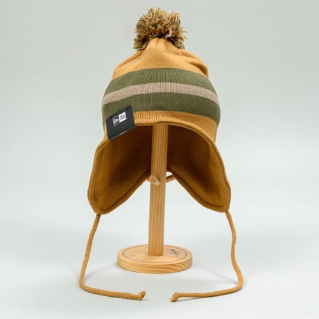 NEWERA・ニューエラ　   ポンポンニット イヤーフラップ Ear Flap ブラウン × オリーブグリーン