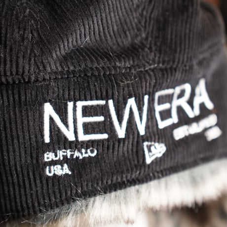 NEW ERA・ニューエラ　トラッパー コーデュロイ　The Trapper CORDUROY  NEW ERA ロゴ ブラック（Lサイズ）