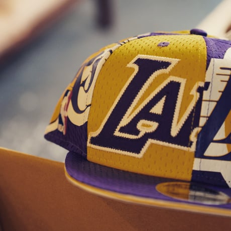 NEW ERA・ニューエラ　 9FIFTY OF LOSLAK JERSE OSFA YEL PUR　NBA　LAKERS・レイカーズ　八村塁