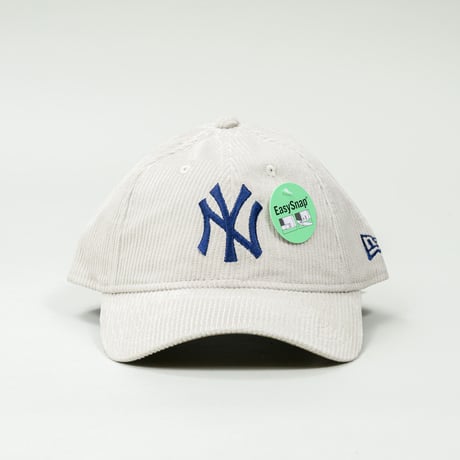 NEW ERA・ニューエラ　9TWENTY MLB Corduroy コーデュロイ ニューヨーク・ヤンキース（ライトベージュ）