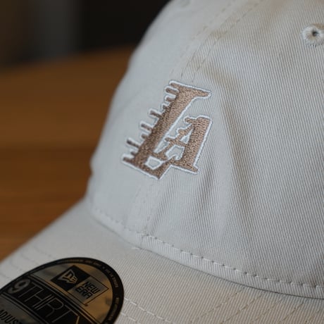 NEW ERA・ニューエラ　9THIRTY NBA MINI LOGO ロサンゼルス・レイカーズ アイボリー 14109769