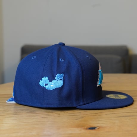 NEW ERA・ニューエラ　59FIFTY COIN PARKING DELIVERY ロサンゼルス・レイカーズ ライトネイビー 13526964