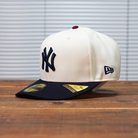 NEWERA・ニューエラ　PC 59FIFTY Stars & Stripes ニューヨーク・ヤンキース クローム ネイビーバイザー