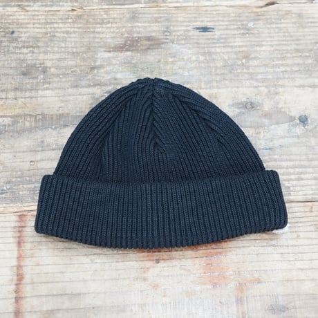 HUNTISM ハンティズム Roll Beige / Black ワッチ ニット帽