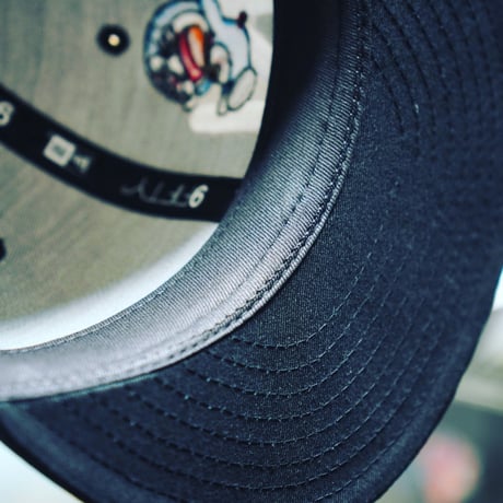 NEW ERA・ニューエラ　9FIFTY ドラえもん DORAEMON ブラック（M/L）