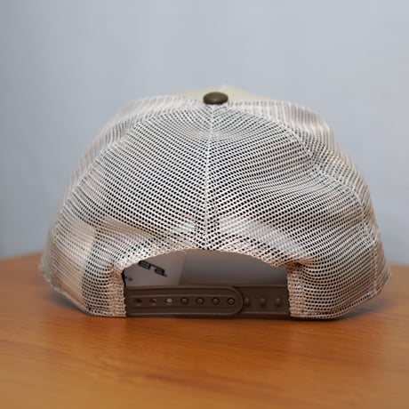 NEW ERA・ニューエラ 9FORTY A-Frame トラッカー MLB Side Patch サンディエゴ・パドレス ストーン/モス