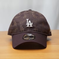 NEW ERA・ニューエラ 9TWENTY MLB Jacquard ロサンゼルス・ドジャース ブラウン