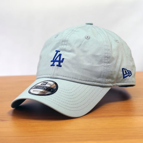 NEW ERA・ニューエラ 9TWENTY Typewriter コットンタイプライター ロサンゼルス・ドジャース グレー