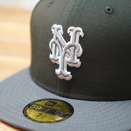 NEWERA・ニューエラ　59FIFTY Shadow ニューヨーク・メッツ ブラック ダークグラファイトバイザー