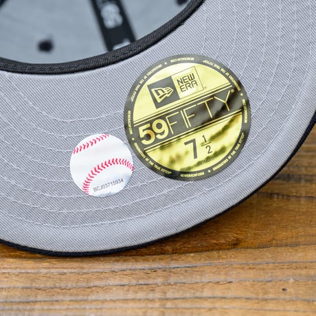 NEWERA・ニューエラ　 59FIFTY New York Yankees Allover ニューヨーク・ヤンキース（ネイビー）