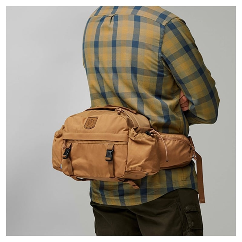 【美品】FJALL RAVEN Singi Hip Pack 10 FJALL RAVEN/フェールラーベン】Singi Hip Pack 10 | Crypt