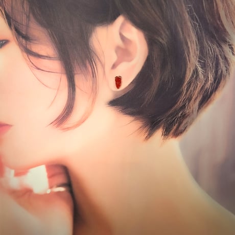 テンタクル-ガラスのタコ足ピアス-ミニミニ04