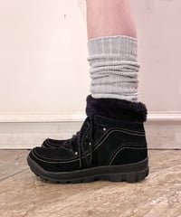 Vintage Black Suede Lace Up Design Boa Boots 25.5cm
