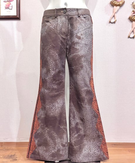 CATEGORY FLARE PANTS | FUNKTIQUE