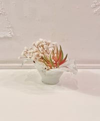 Vintage Flower Motif Clear Glass Flower Vase