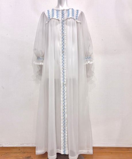 Vintage Floral Embroidery Lace Design Sheer Night Gown M