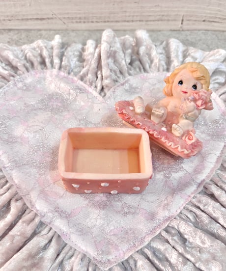 Vintage Baby Girl Ceramic Jewelry Case