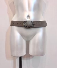 Vintage Pale Gray Suede Buckle Design Belt