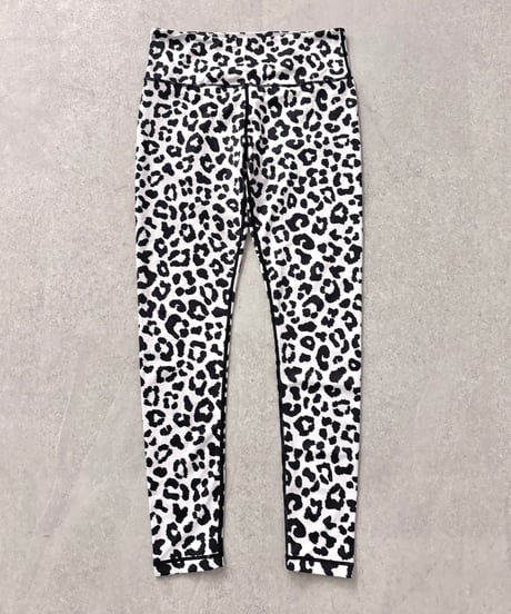 Vintage White & Black Leopard Design Leggings M