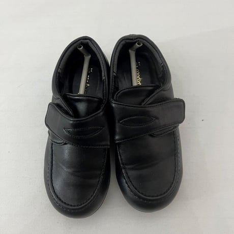 シューズ　黒　　１７㎝