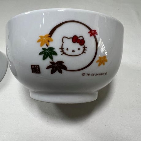 ハローキティ　小付きお椀　 洋服の青山景品