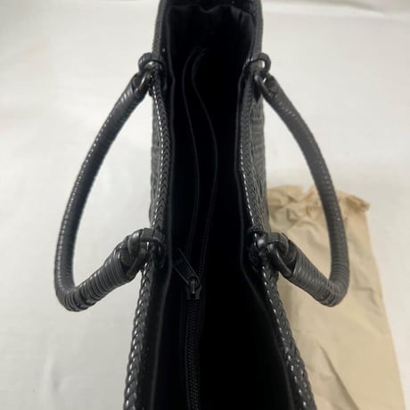 ハンドバッグ　　黒
