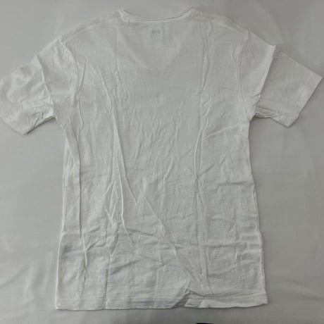 Vネック白Tシャツ　　ユニクロ