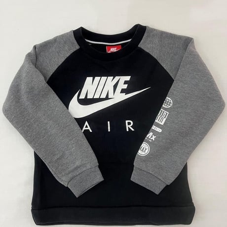 トレーナー　　NIKE   110~120㎝